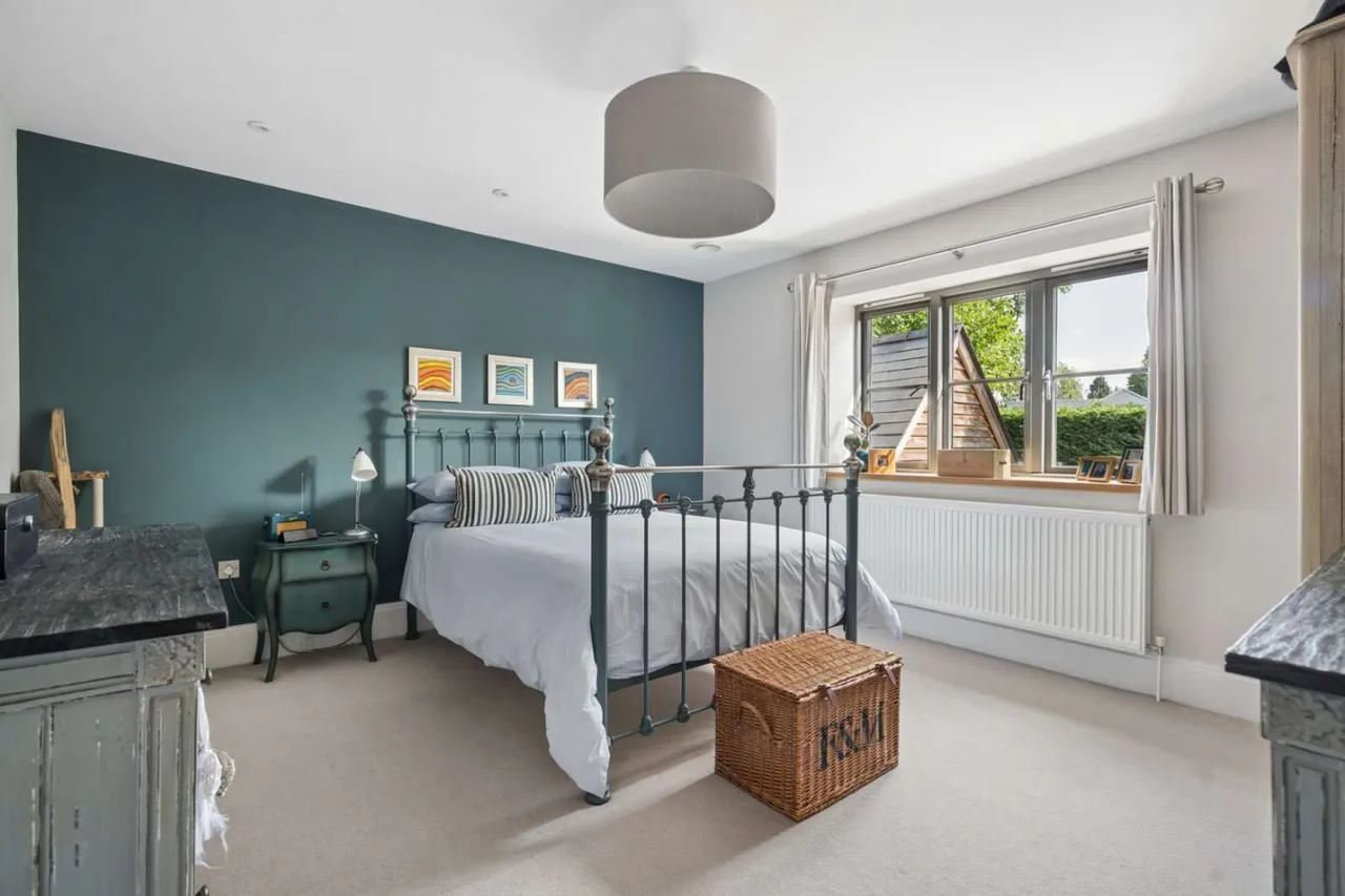 Orchard Gardens, Bix, Henley-On-Thames, Oxfordshire, RG9 6DB, photo 12