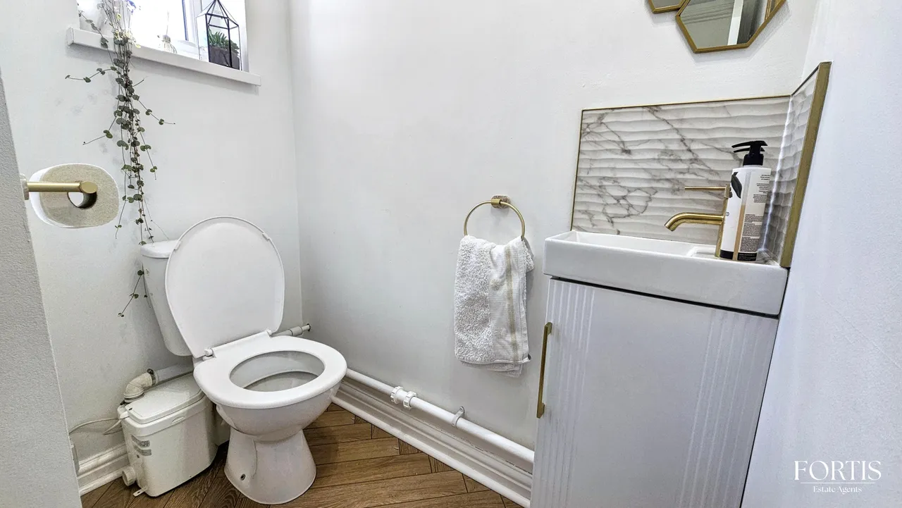 Ashcroft Crescent, Cardiff, CF5, photo 10