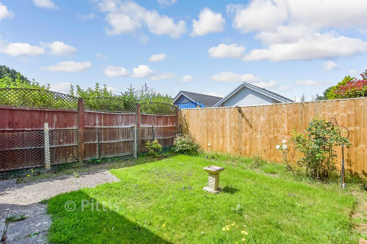 Perowne Way, Sandown, PO36, photo 10