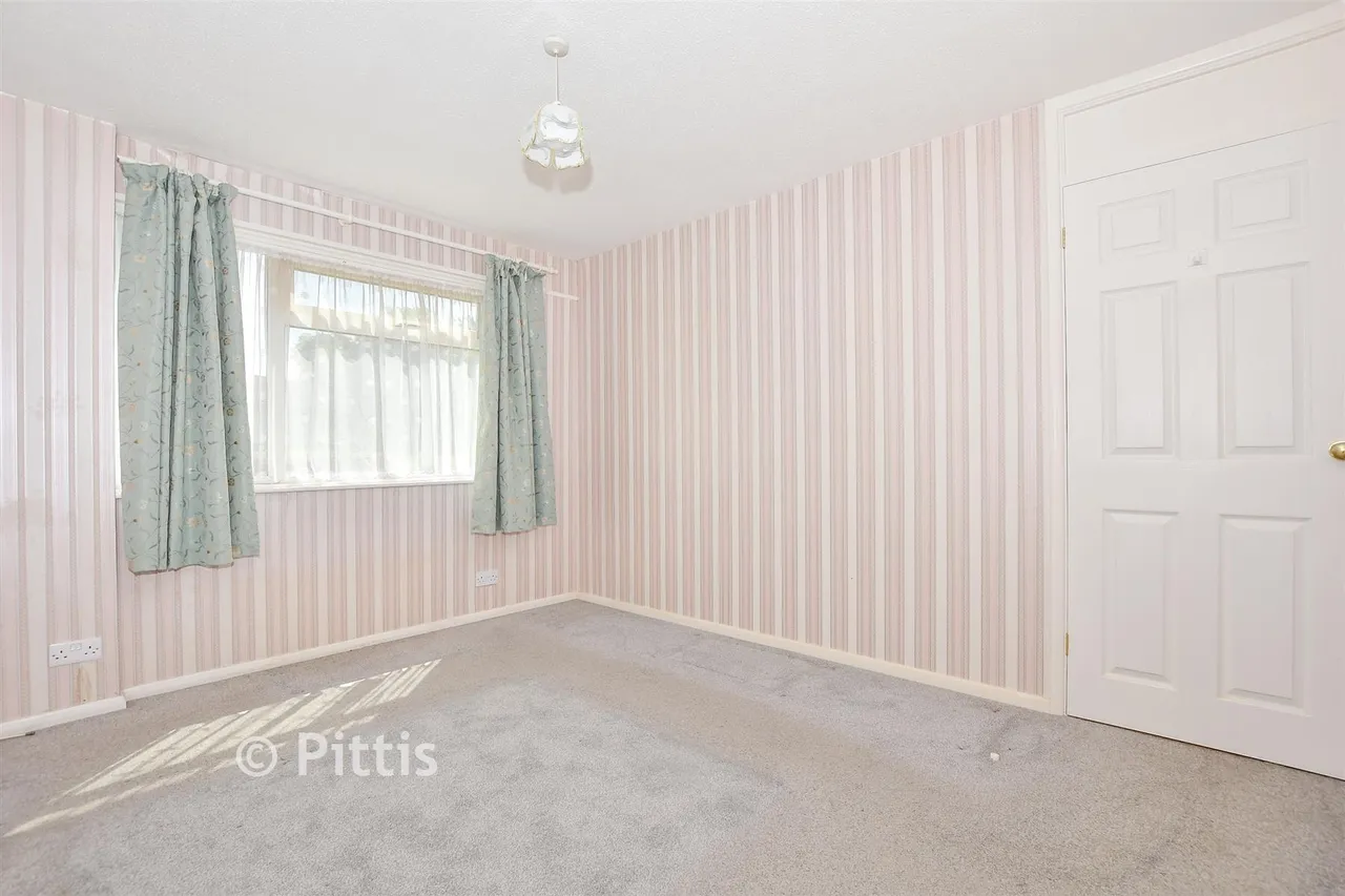 Perowne Way, Sandown, PO36, photo 6