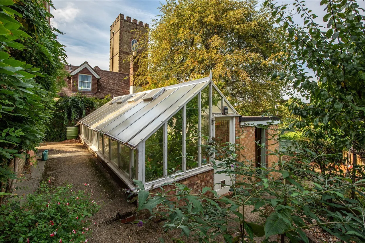 Tower Hill, Dorking, RH4, photo 20