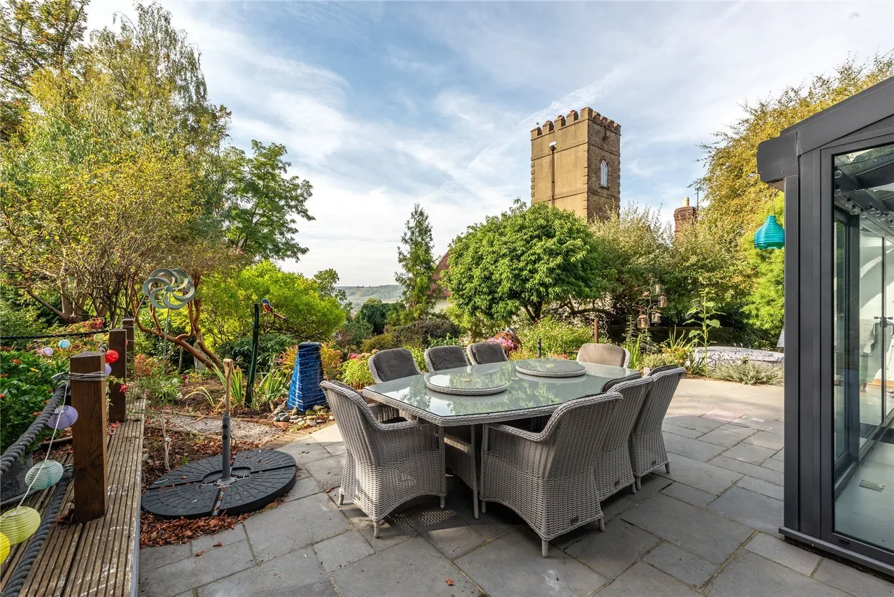 Tower Hill, Dorking, RH4, photo 9