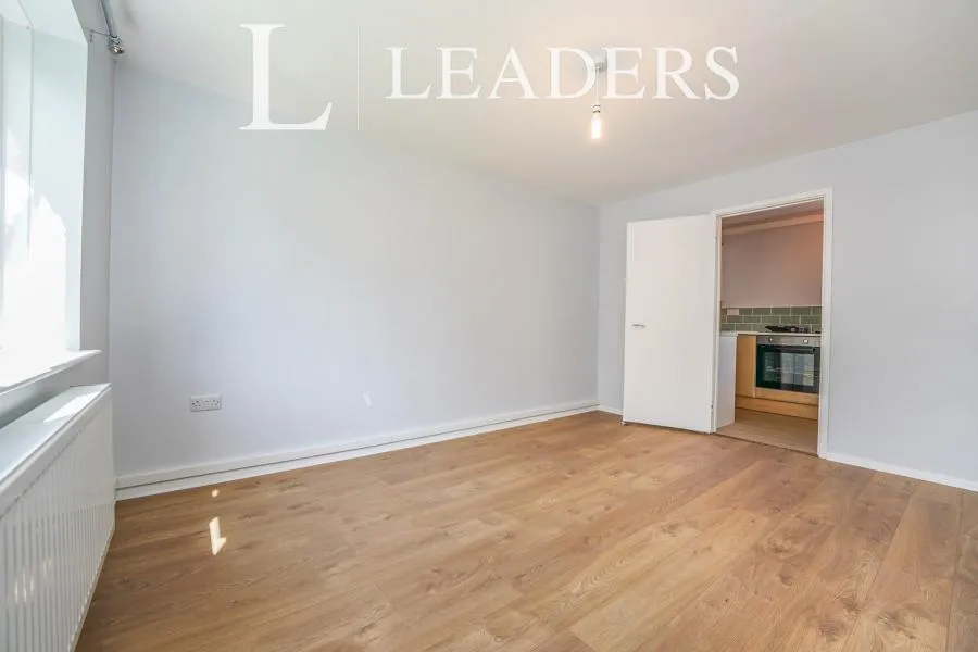 Gloucester Road, Cheltenham, GL51, photo 3