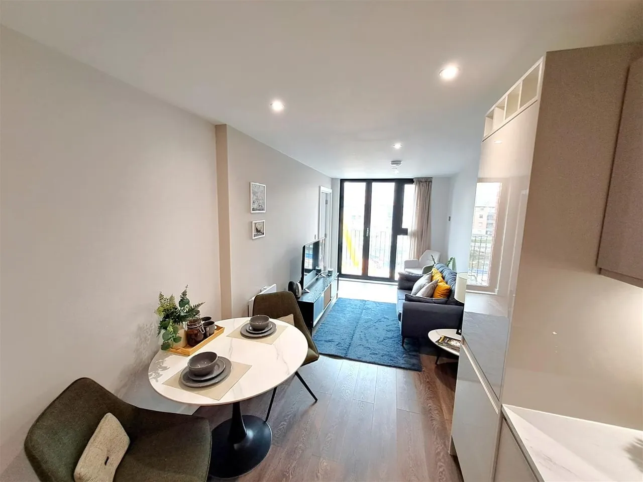 1 bed flat to rent, Triskelion Way, Liverpool, L3
