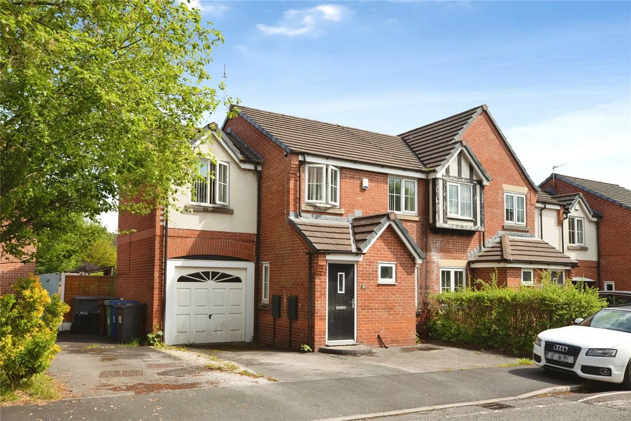 Valley Mill Lane, Bury, BL9, photo 17