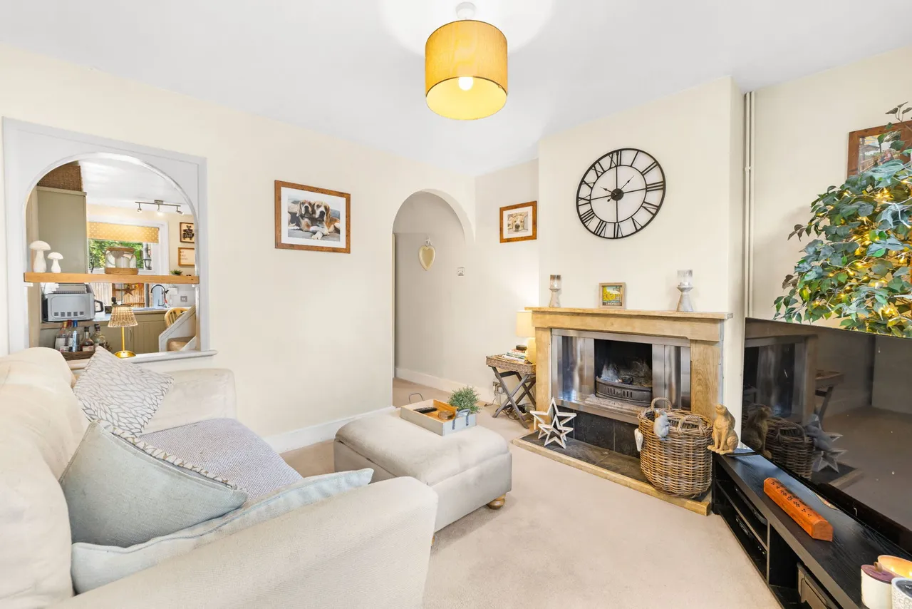 Jubilee Cottages, Scaynes Hill Road, Lindfield, West Sussex, RH16 2QQ, photo 7