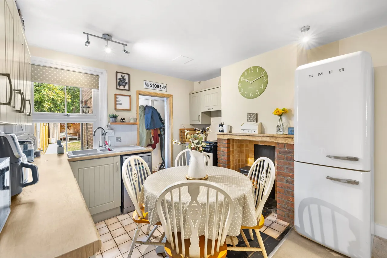 Jubilee Cottages, Scaynes Hill Road, Lindfield, West Sussex, RH16 2QQ, photo 5