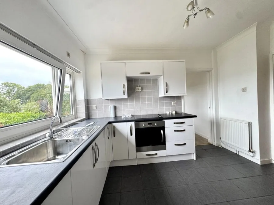 Gwaunfarren Close, Penydarren, CF47, photo 2