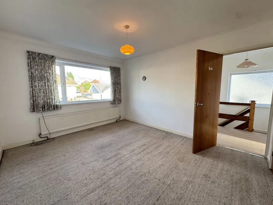 Gwaunfarren Close, Penydarren, CF47, photo 19