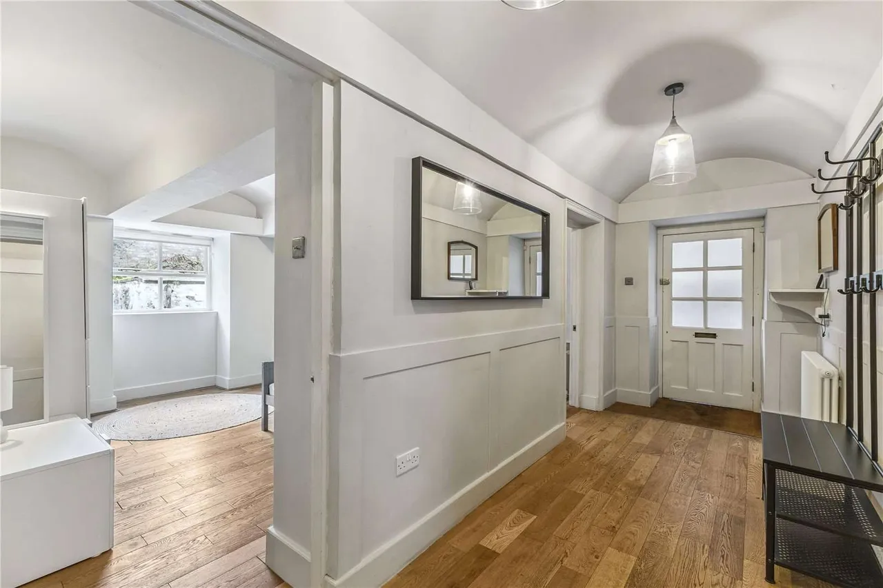 Codrington Place, Bristol, Somerset, BS8 3DE, photo 9