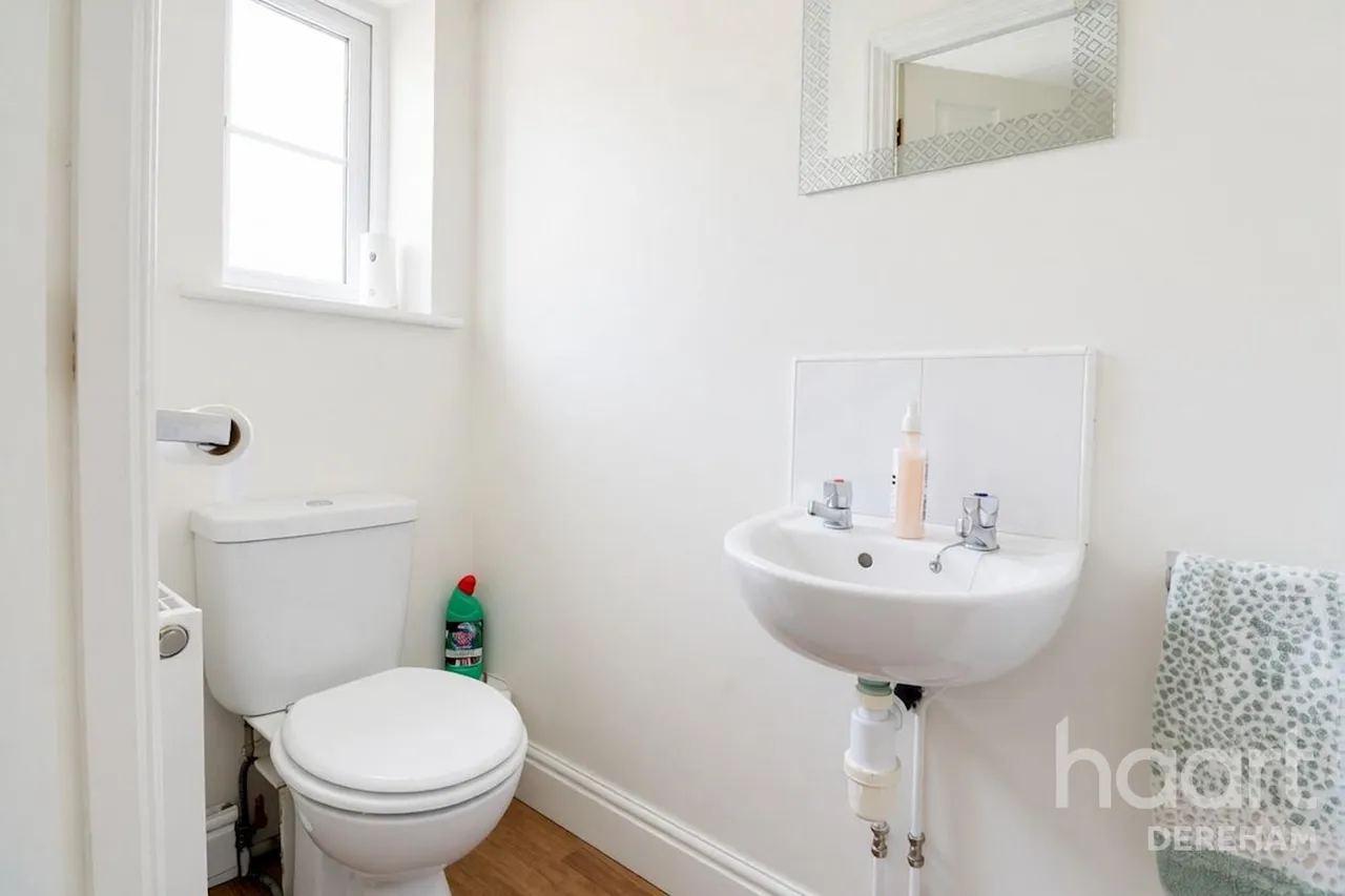 Ash Meadow, Necton, PE37, photo 3