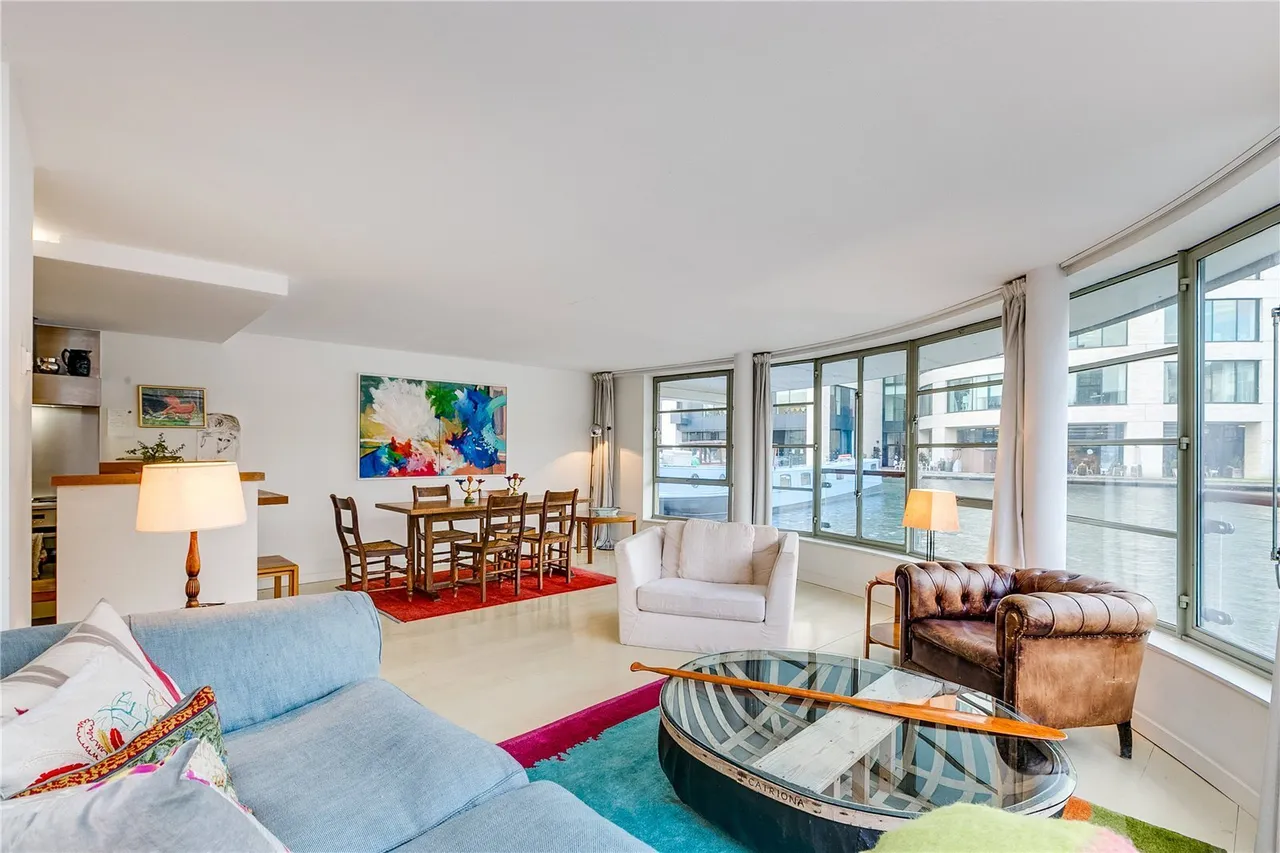 2 bed flat to rent, New Wharf Road, Kings Cross, N1