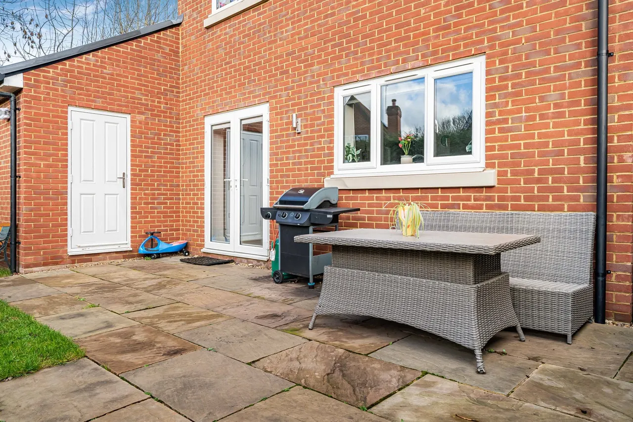 The Gower, Egham, TW20, photo 23