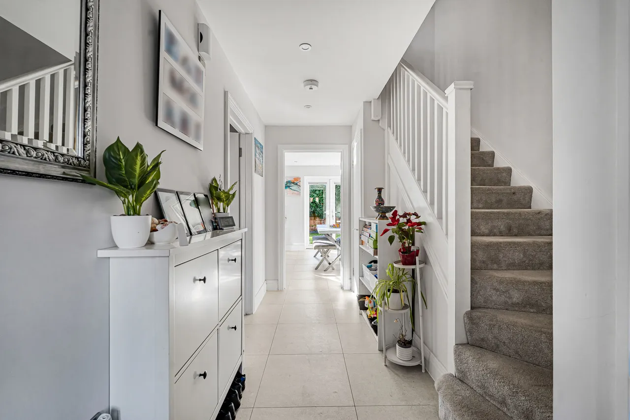 The Gower, Egham, TW20, photo 6