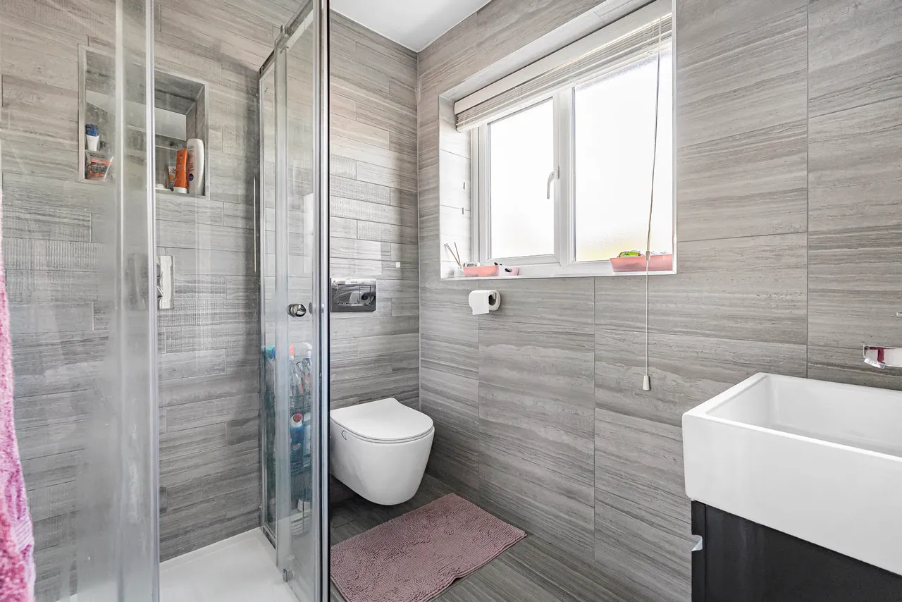 The Gower, Egham, TW20, photo 21