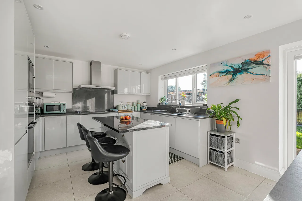 The Gower, Egham, TW20, photo 4