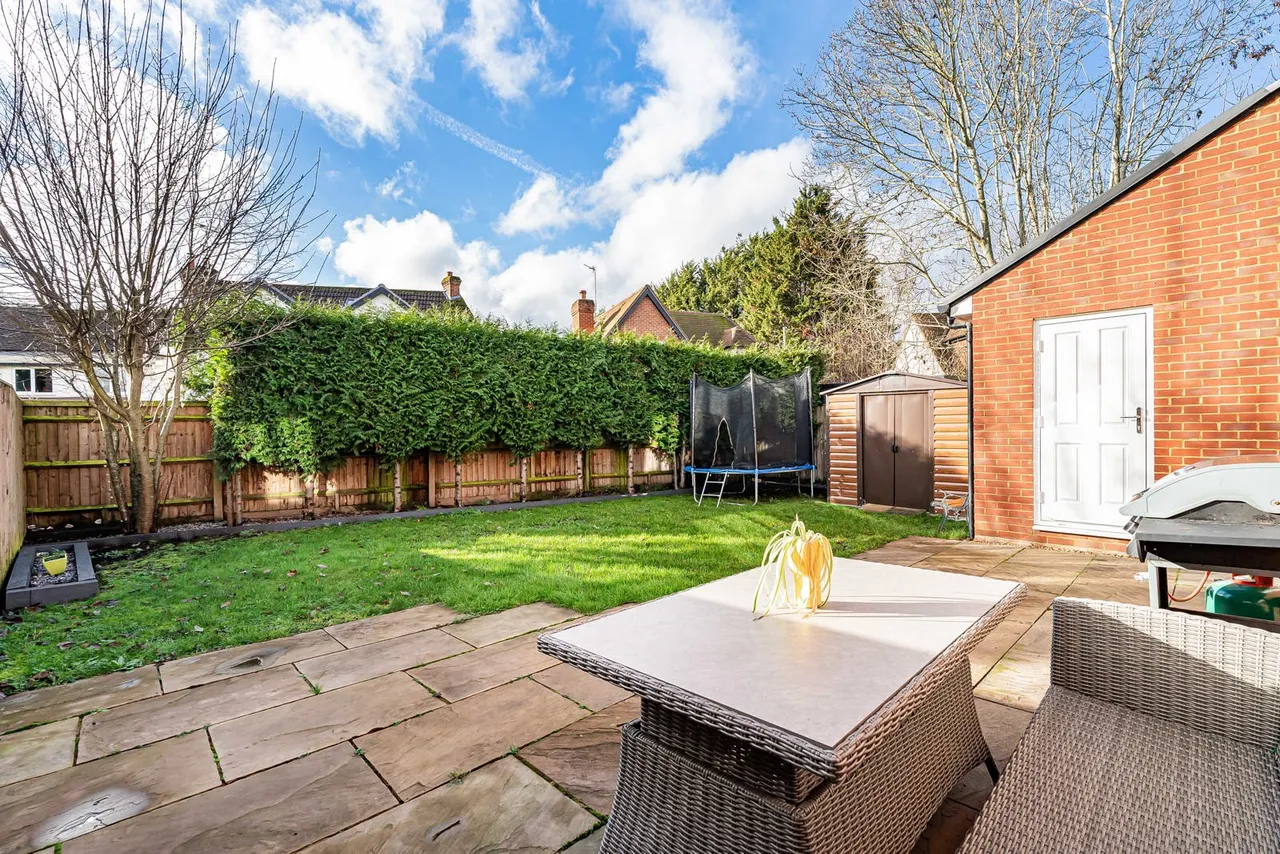 The Gower, Egham, TW20, photo 2