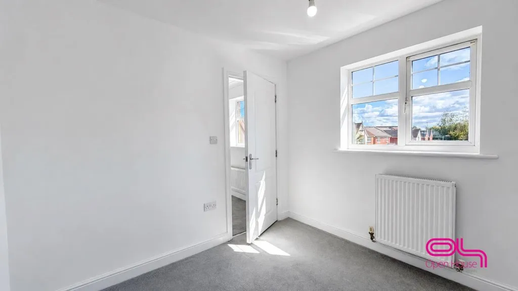 Higher Clough Close, Bolton, BL3, photo 15