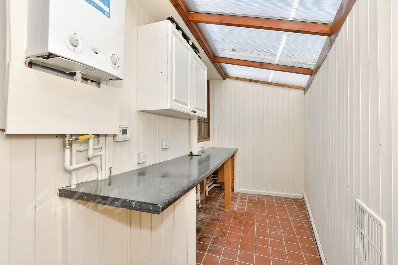 Monkton Road, Minster, CT12, photo 11