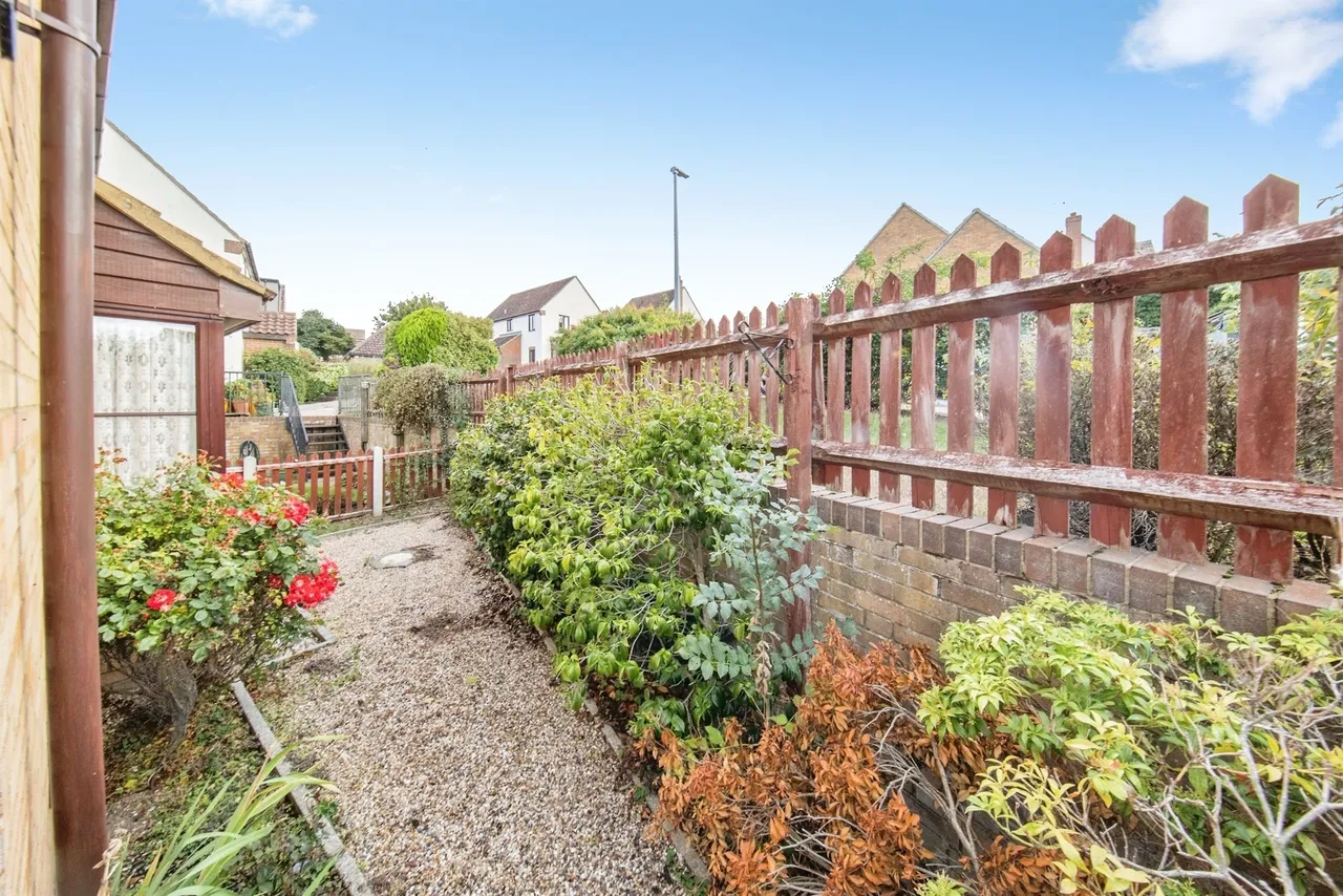 Blake Close, Lawford, CO11, photo 9