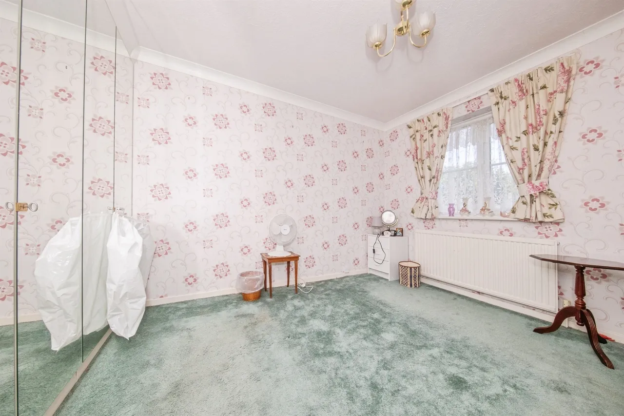Blake Close, Lawford, CO11, photo 6
