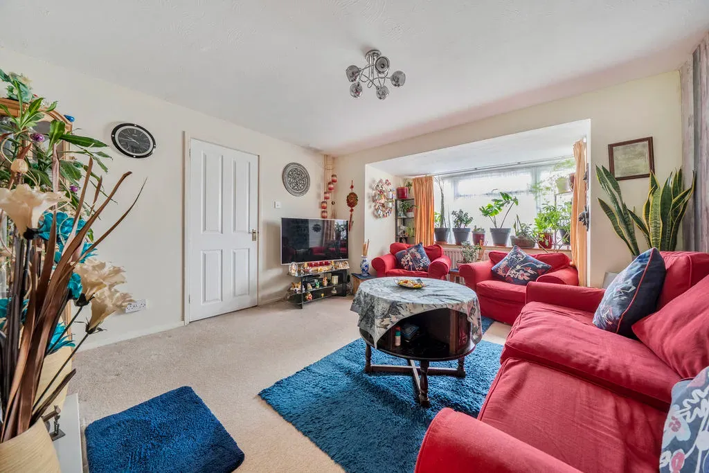 Gleneagles Close, Bletchley, Milton Keynes, Buckinghamshire, MK3 7RT, photo 4