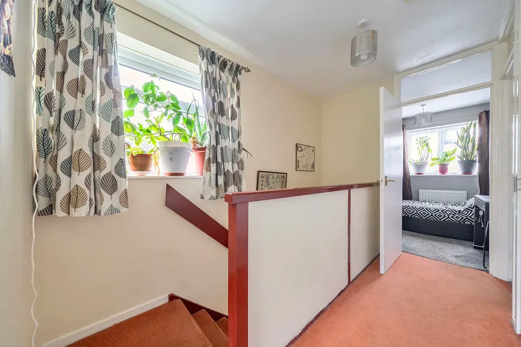 Gleneagles Close, Bletchley, Milton Keynes, Buckinghamshire, MK3 7RT, photo 19