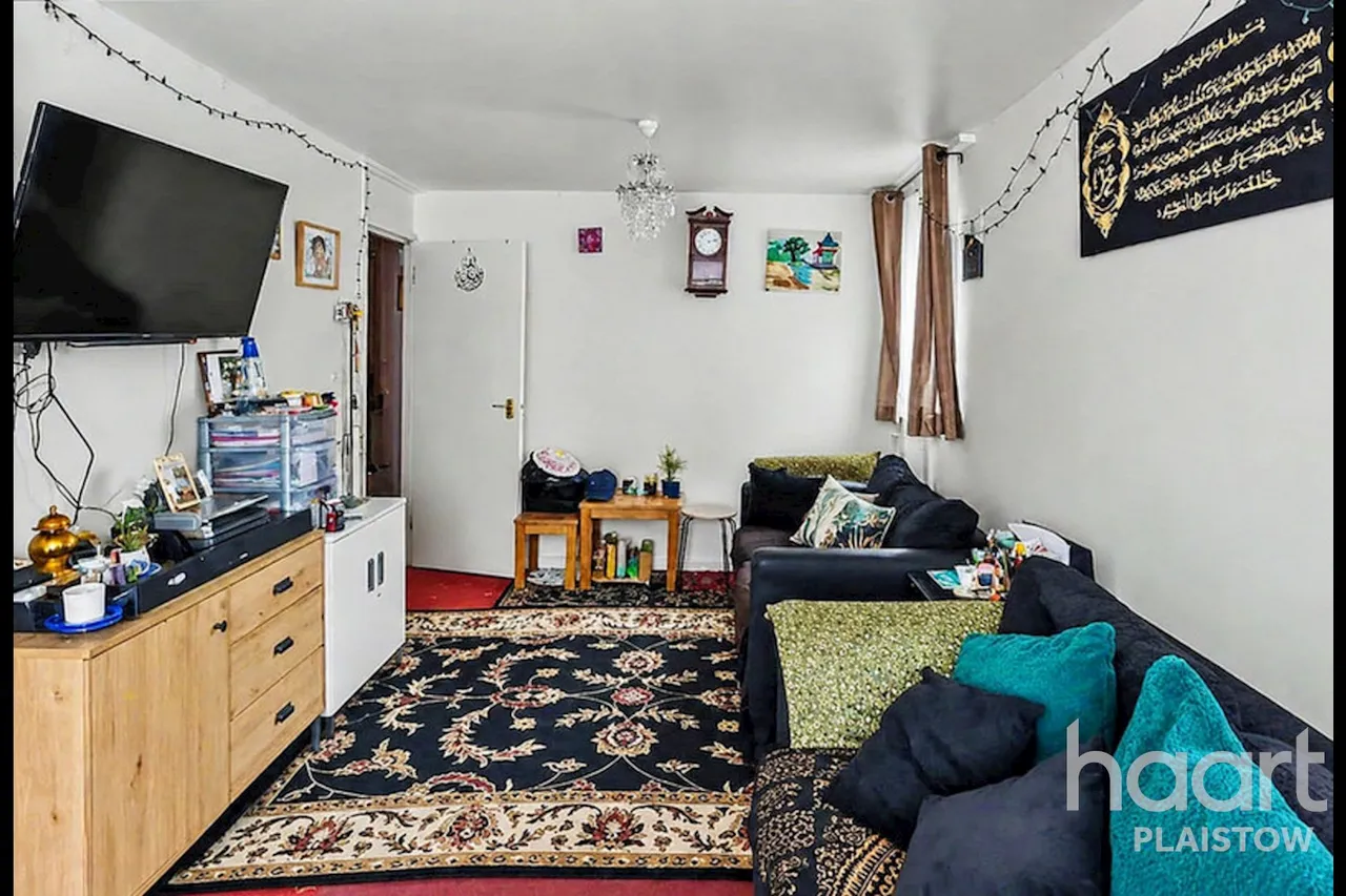 King Street, London, E13, photo 3