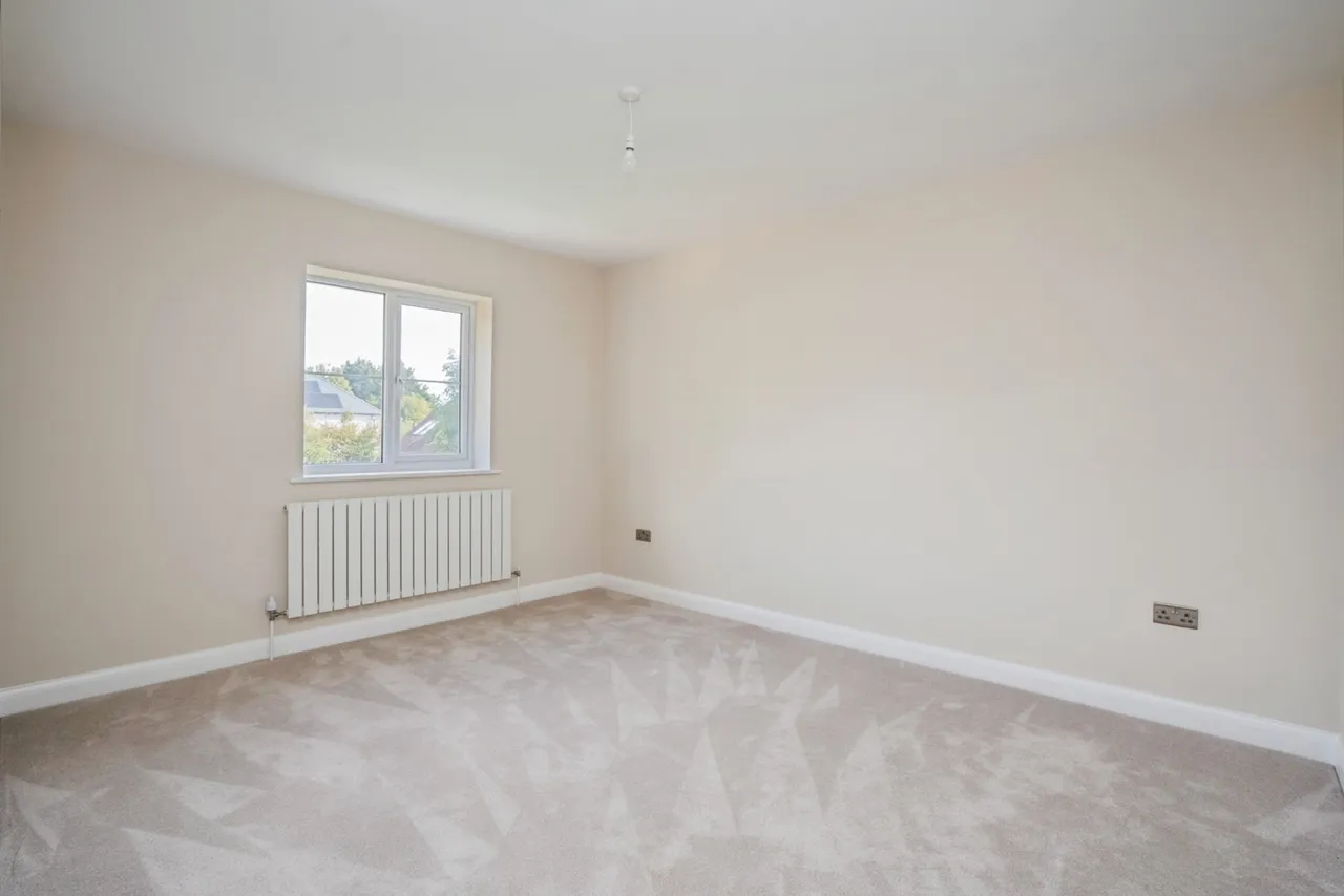 Orchard Close, Bosham, PO18, photo 16