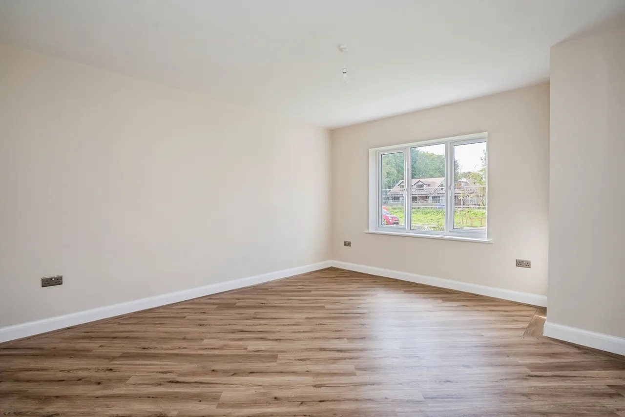 Orchard Close, Bosham, PO18, photo 7