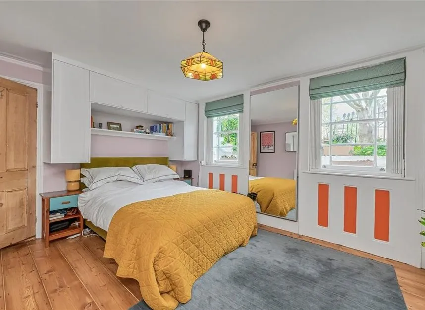 Sutherland Square, Walworth, SE17, photo 4