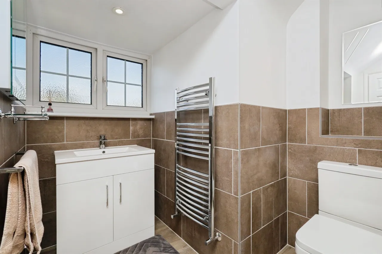 Chesterfield Gardens, Eastbourne, BN20, photo 11