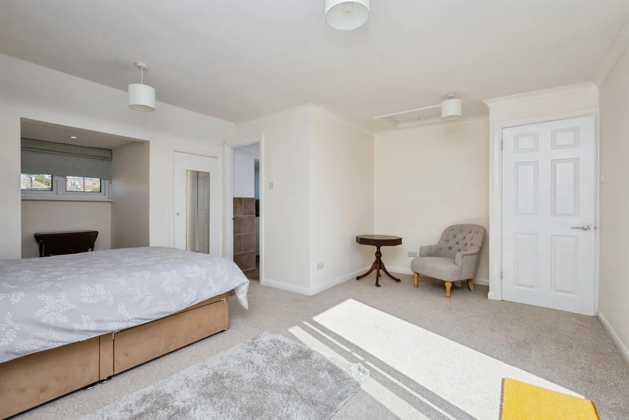 Chesterfield Gardens, Eastbourne, BN20, photo 10