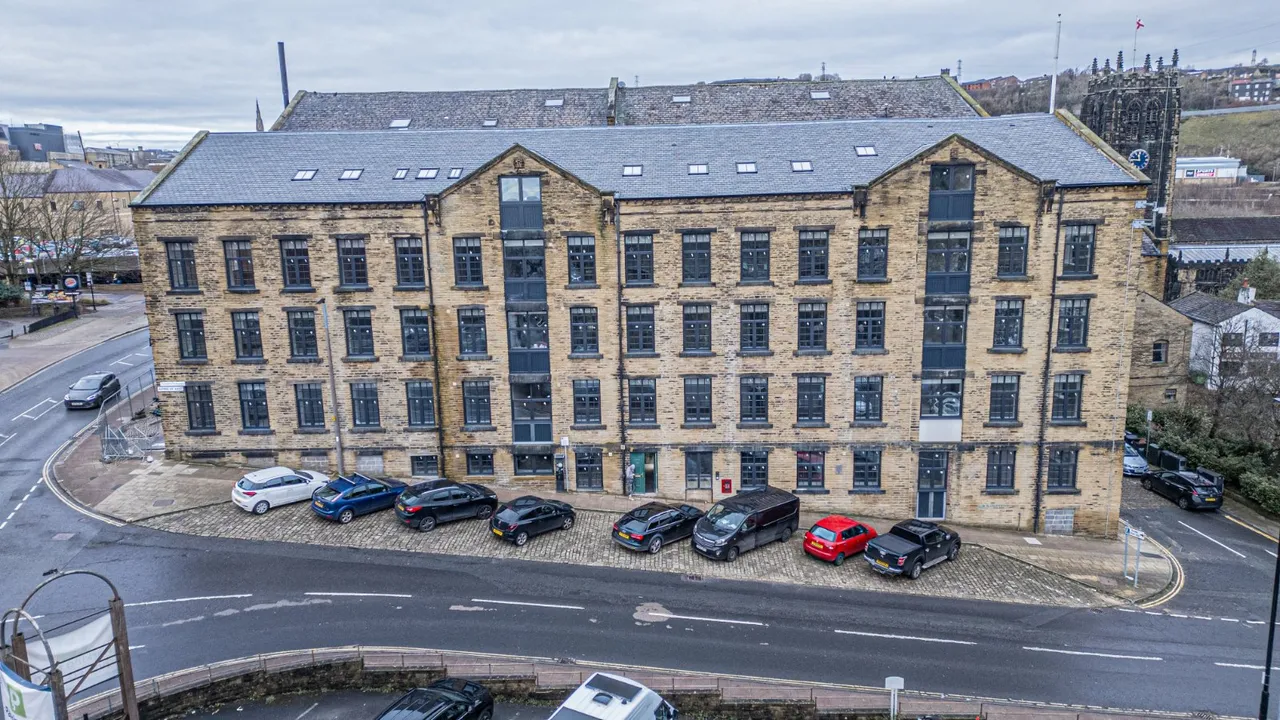 Alfred Street East, Halifax, HX1, photo 10