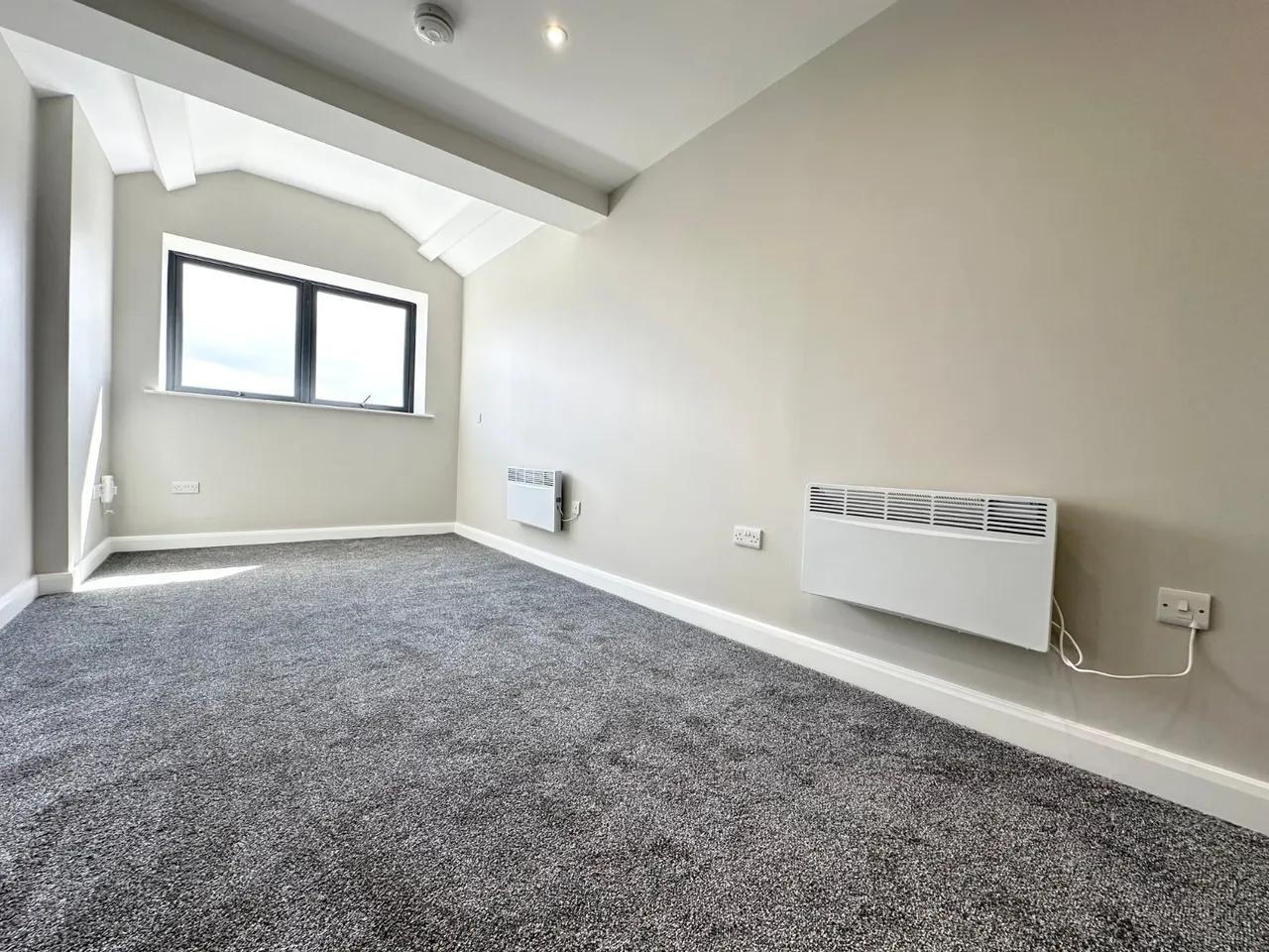 Alfred Street East, Halifax, HX1, photo 5
