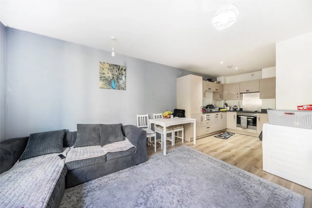 1 bed flat for sale — Capitol Way, London, NW9 0AU