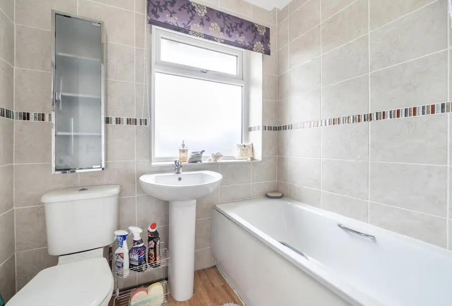 Barbridge Road, Cheltenham, GL51, photo 13