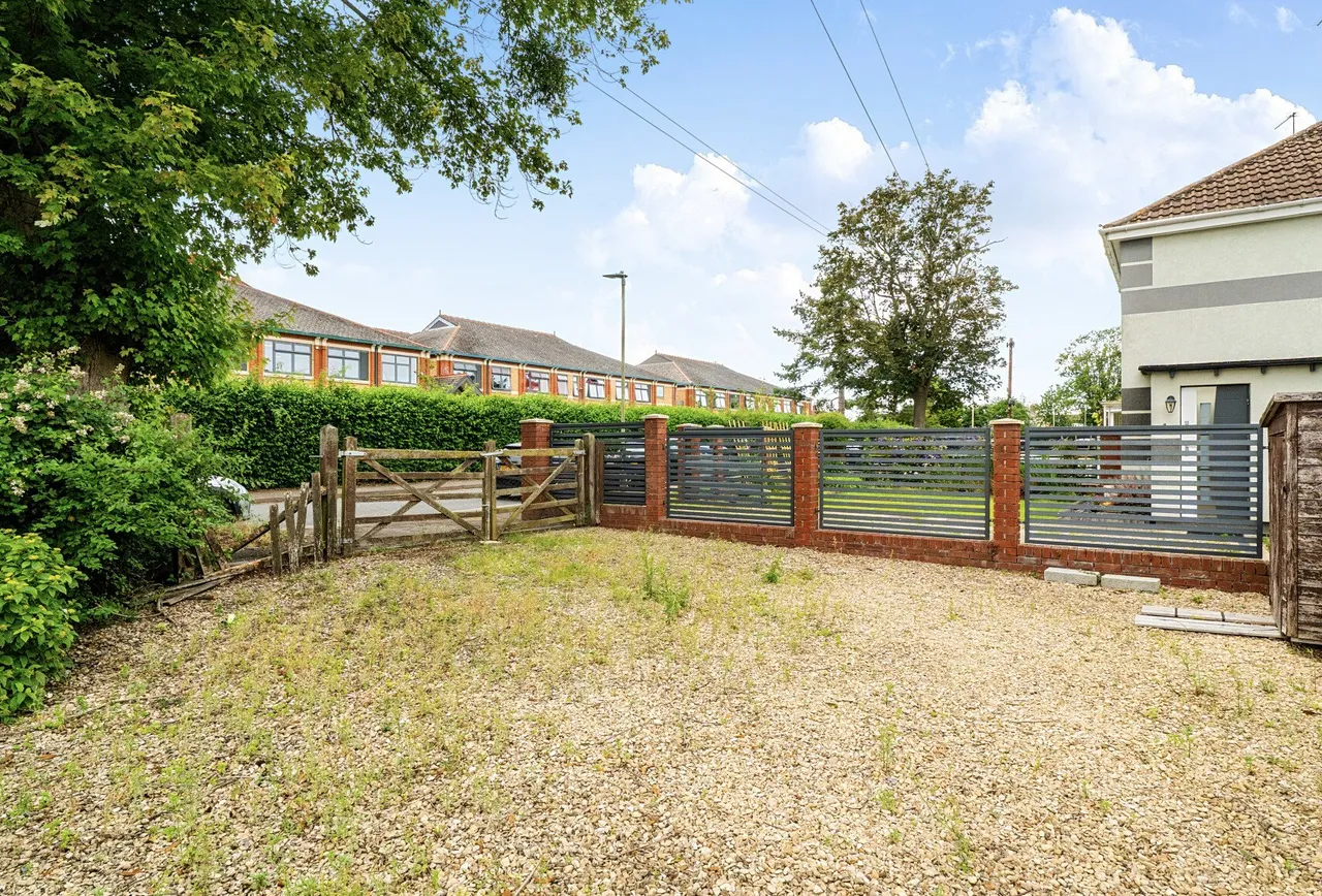Barbridge Road, Cheltenham, GL51 0BU, photo 17