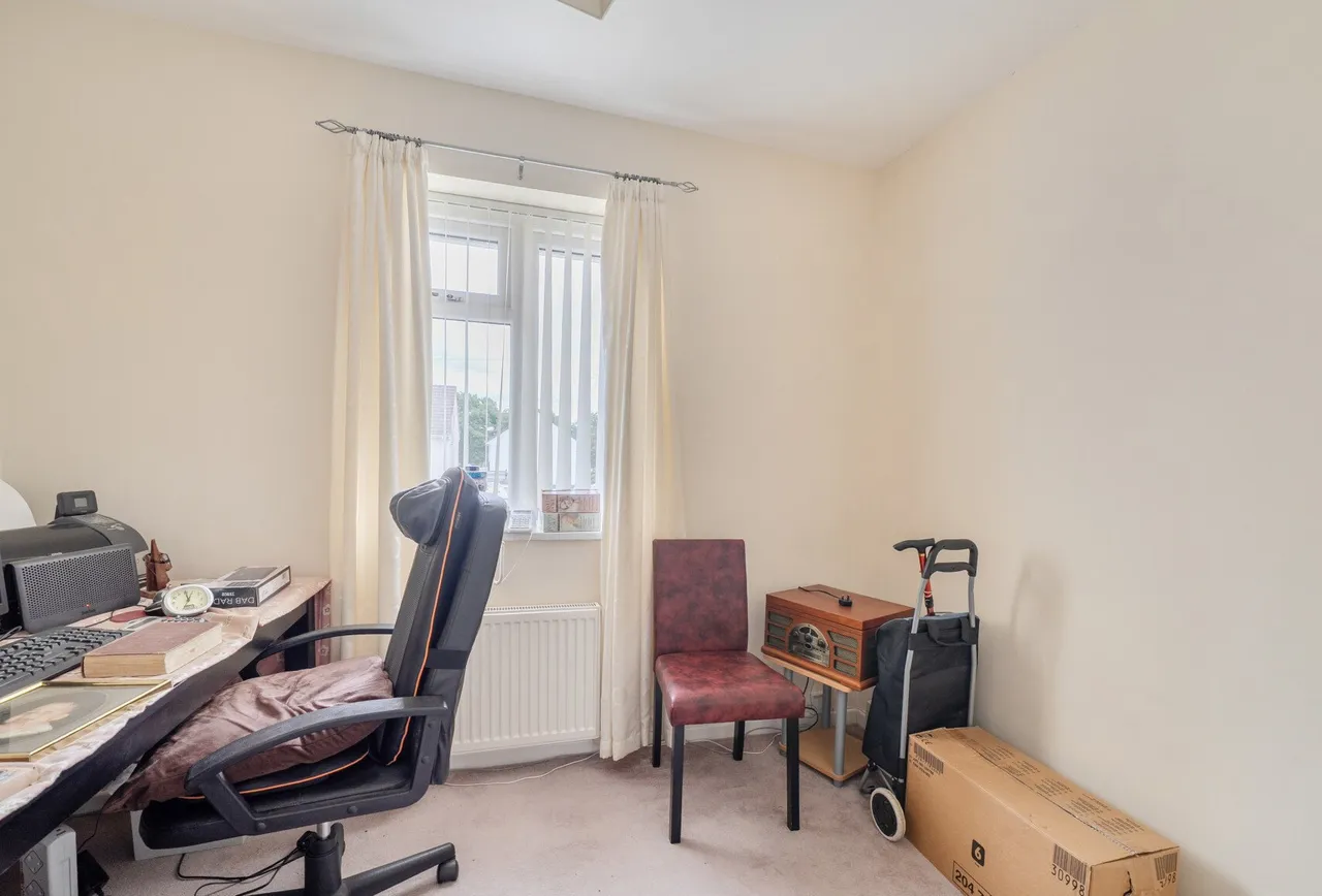 Barbridge Road, Cheltenham, GL51 0BU, photo 3