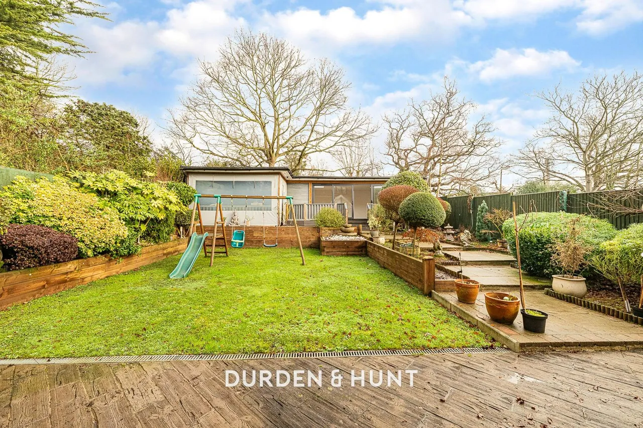Traps Hill, Loughton, IG10, photo 18