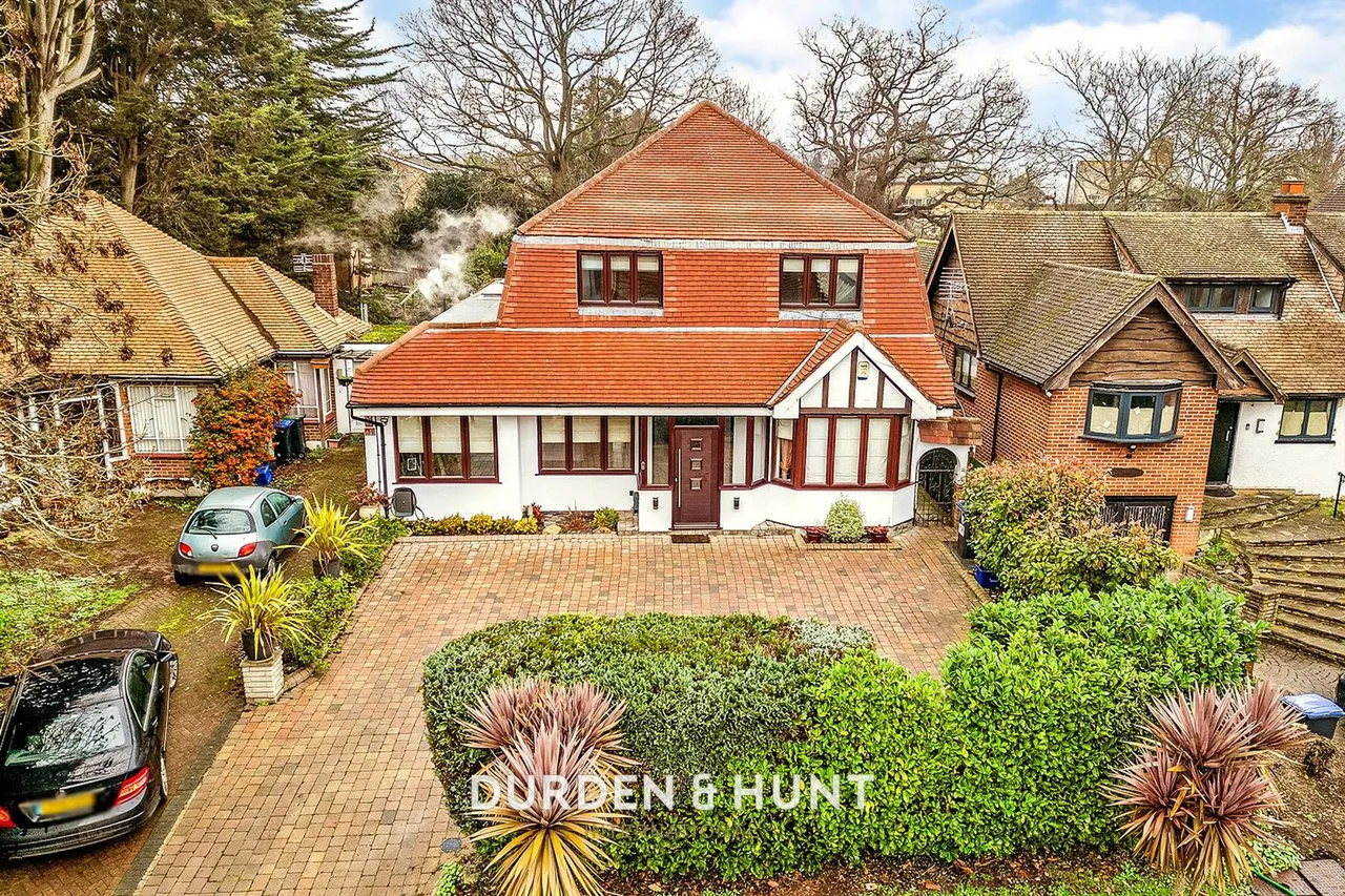 Traps Hill, Loughton, IG10, photo 25