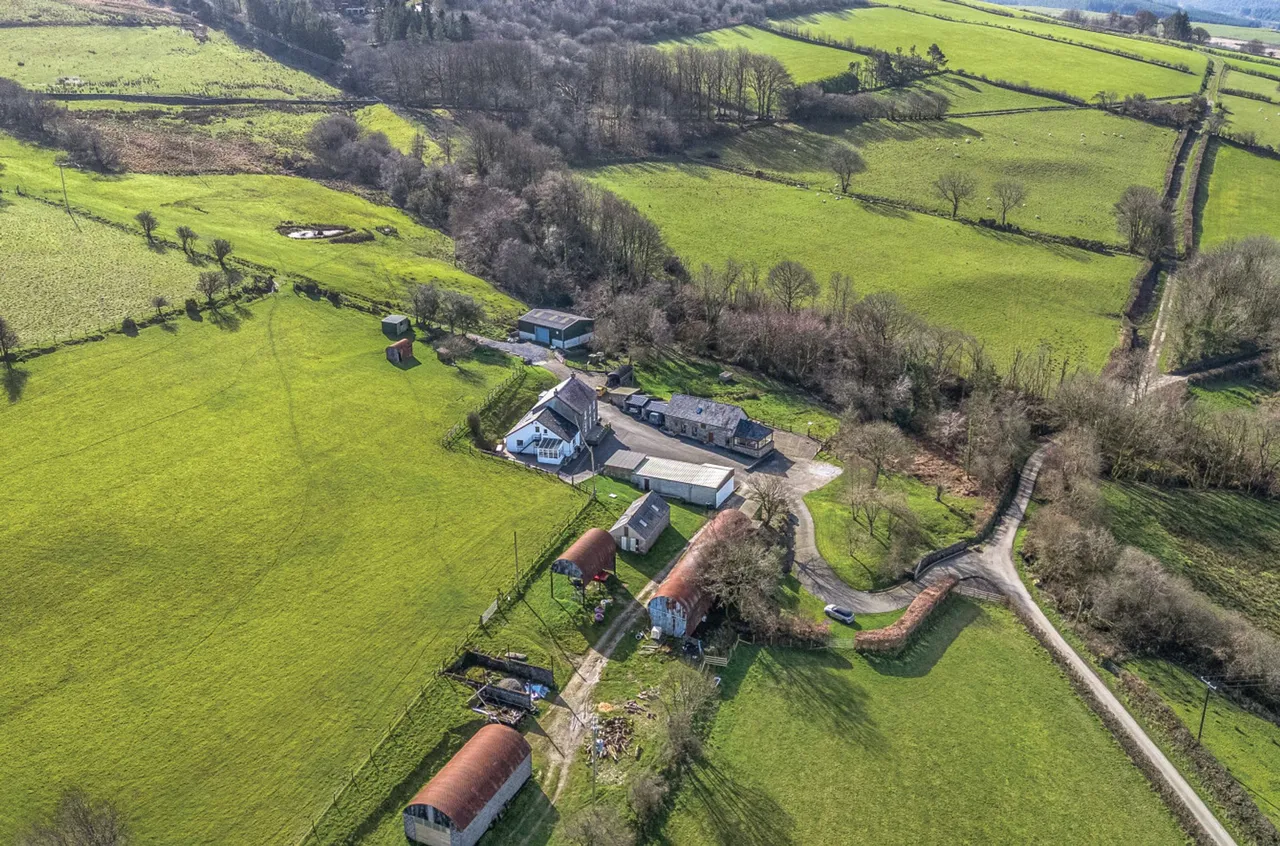 Cwmann, Lampeter, SA48, photo 4