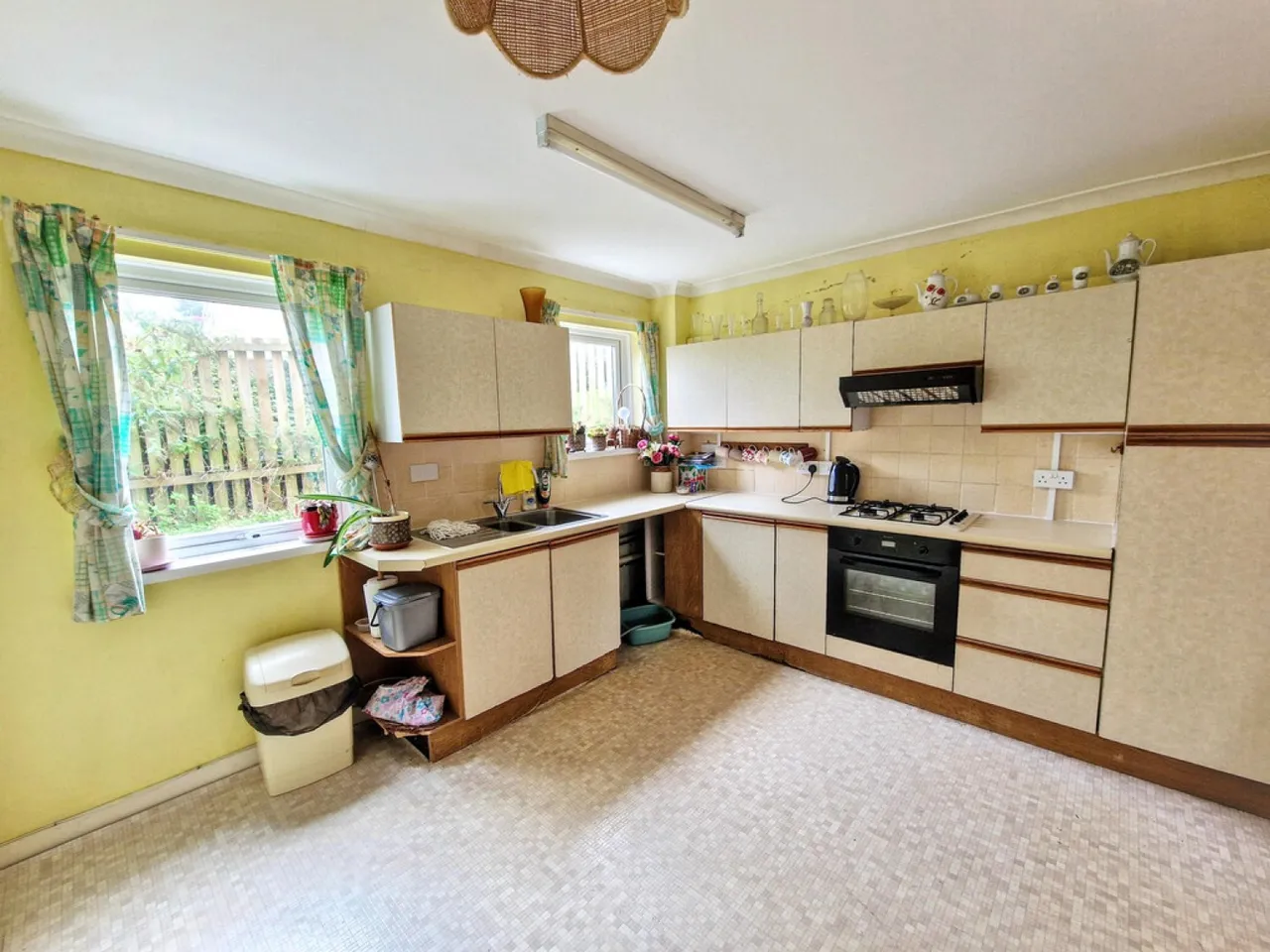 Ashfield Gardens, TR11, photo 11