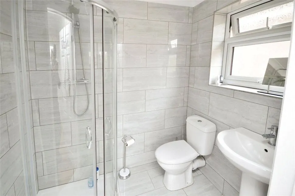 Kingshill Drive, Hoo, Kent, ME3, photo 8