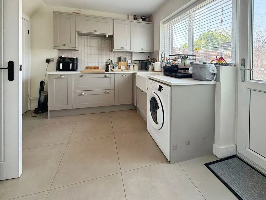 Branston Close, Lincoln, Lincolnshire, LN6, photo 4