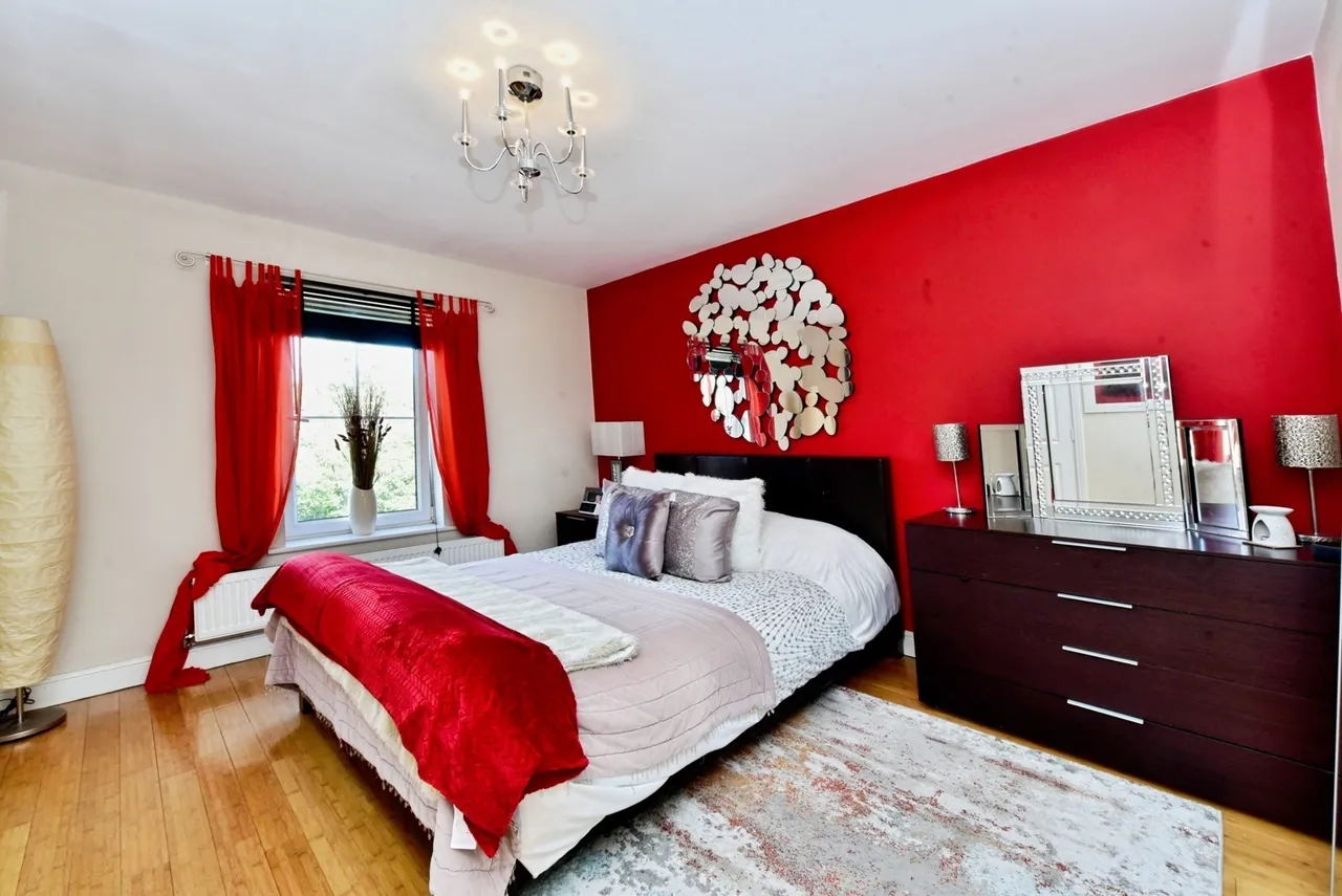 St. Matthews Close, Renishaw, Sheffield, Derbyshire, S21, photo 10
