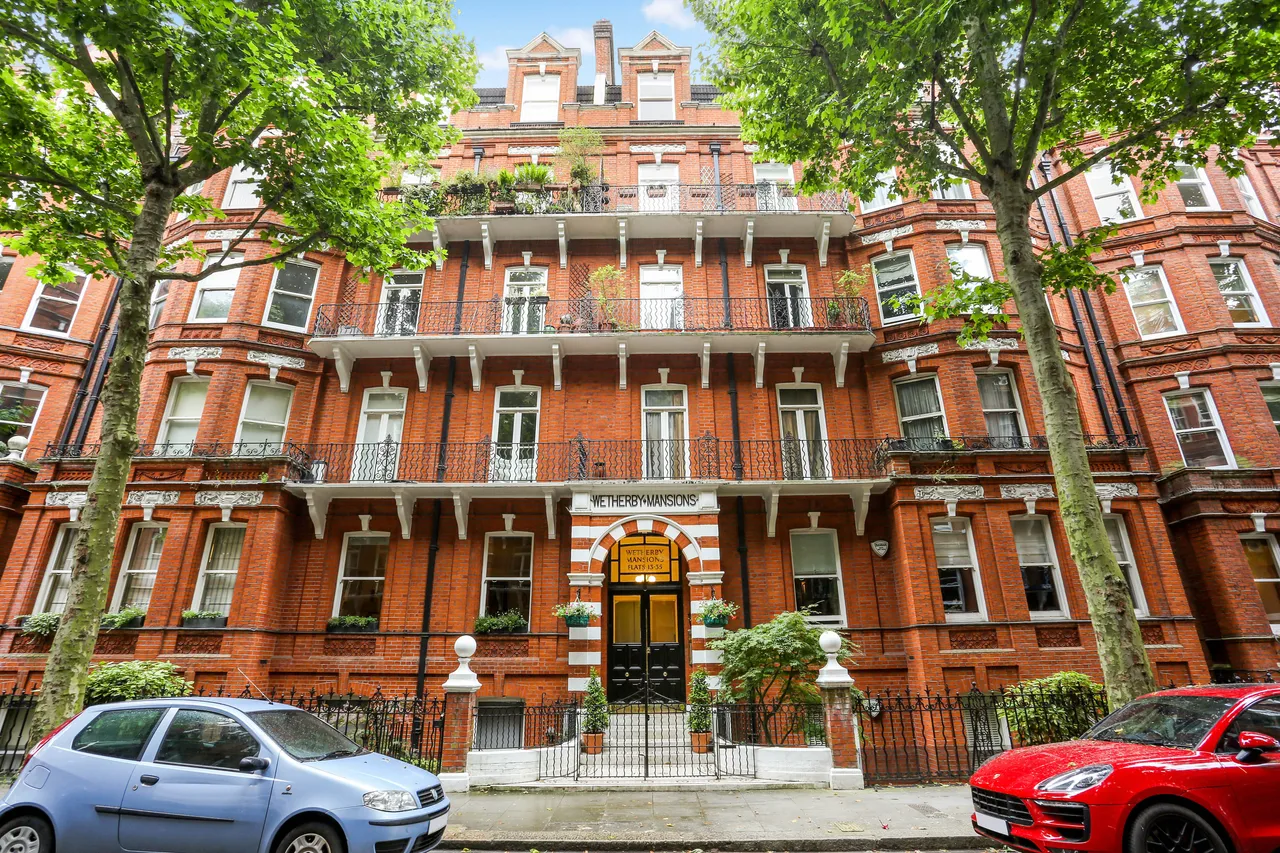 2 bed flat to rent — Earl's Court Square, Earls Court, SW5