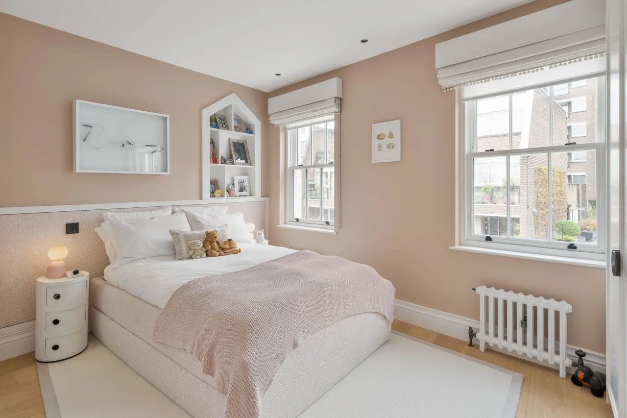 Campden Hill Road, Kensington, London, W8 7AR, photo 10