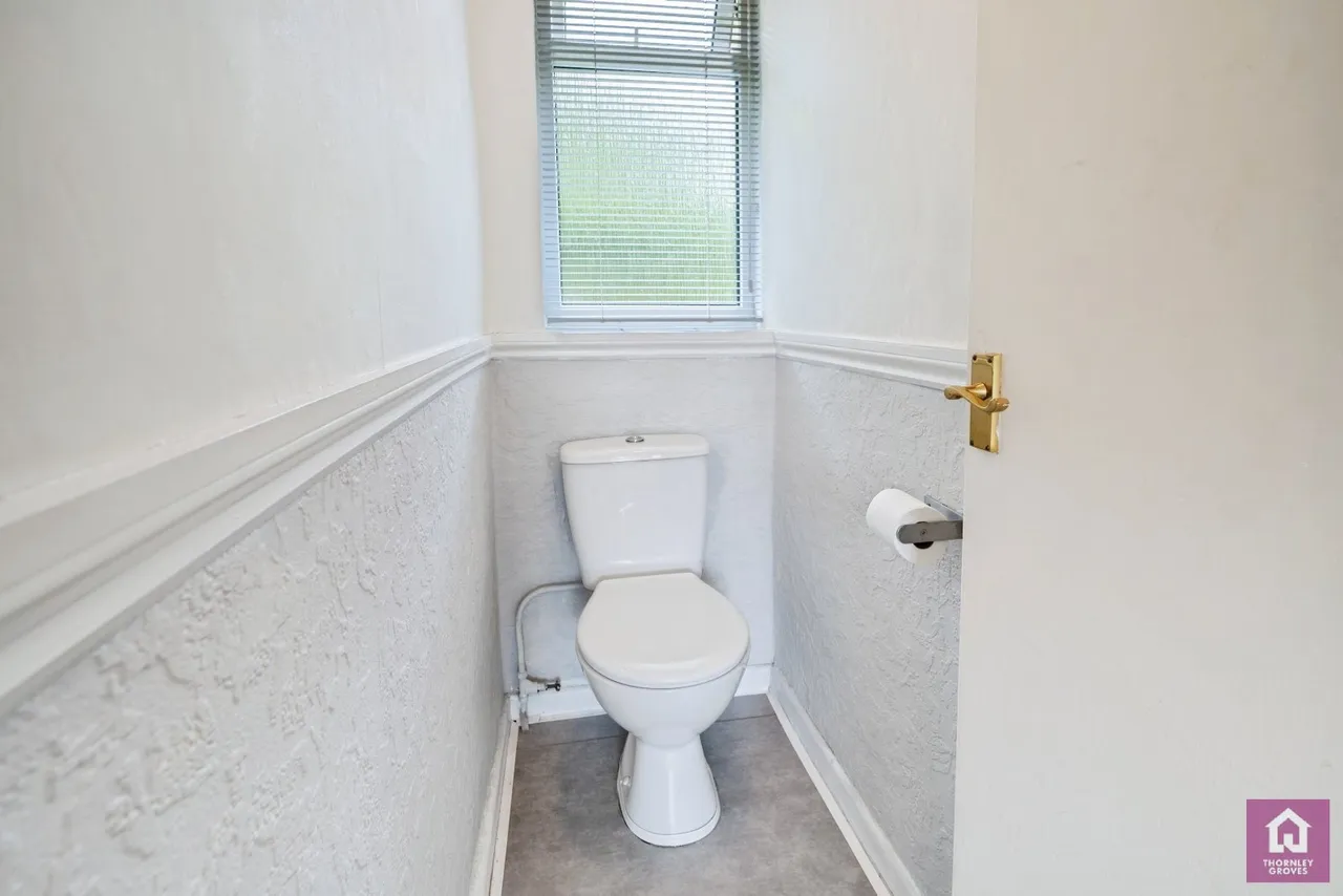 Spring Vale, Prestwich, M25, photo 15