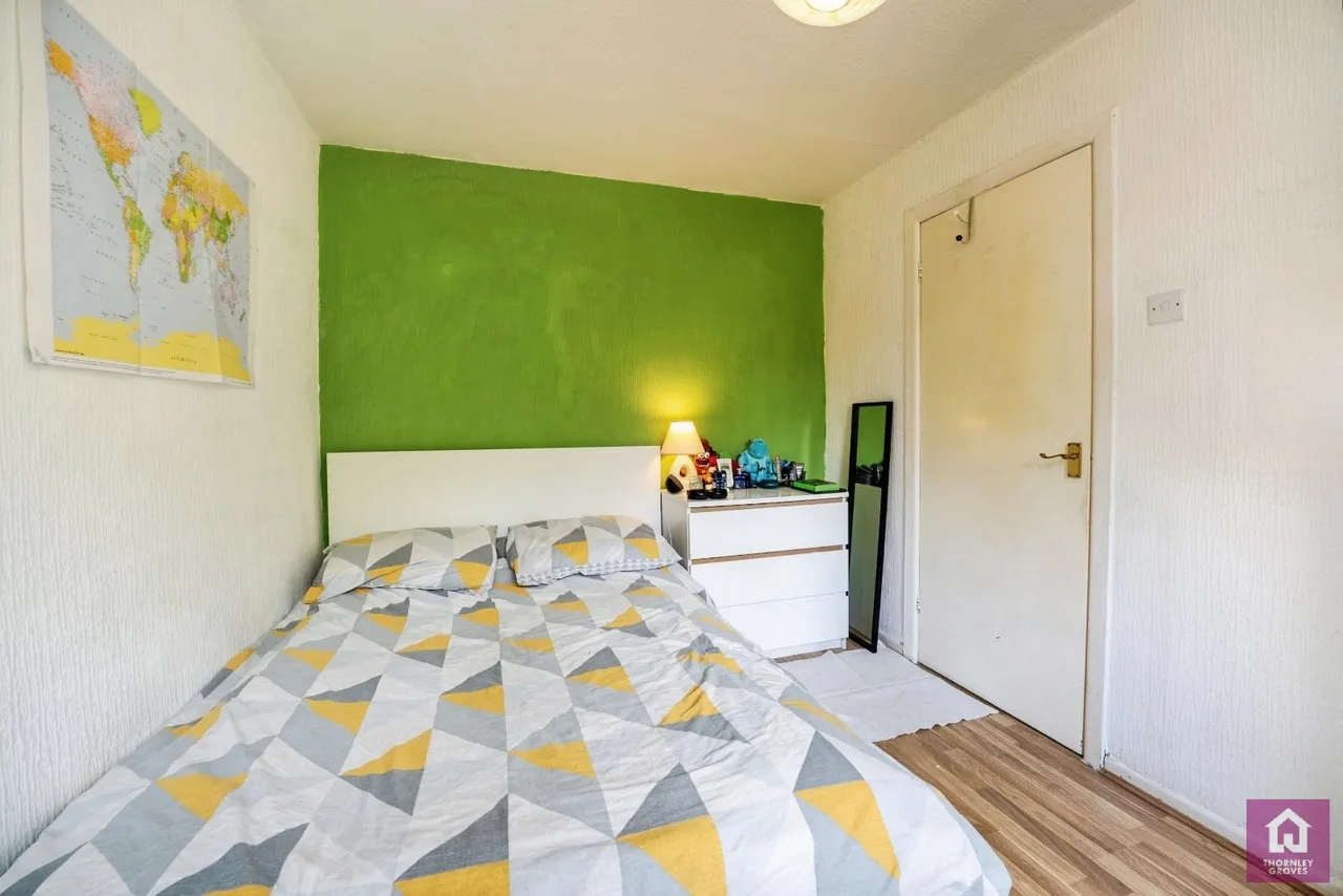Spring Vale, Prestwich, M25, photo 12